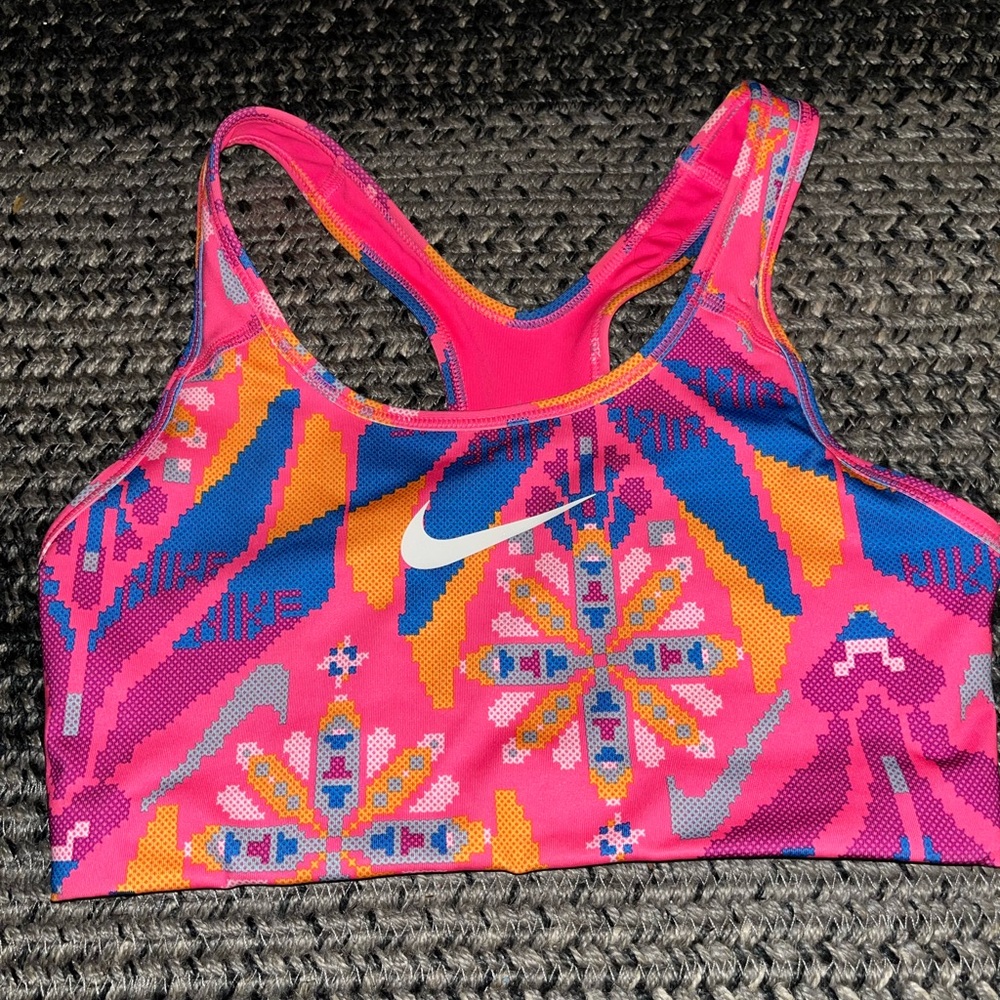 Women’s Nike sports bra